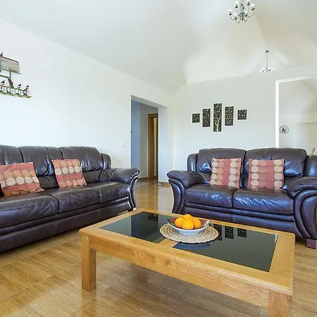 Playa Blanca Sleeps 8 Air Con Wifi Playa Blanca (Lanzarote)